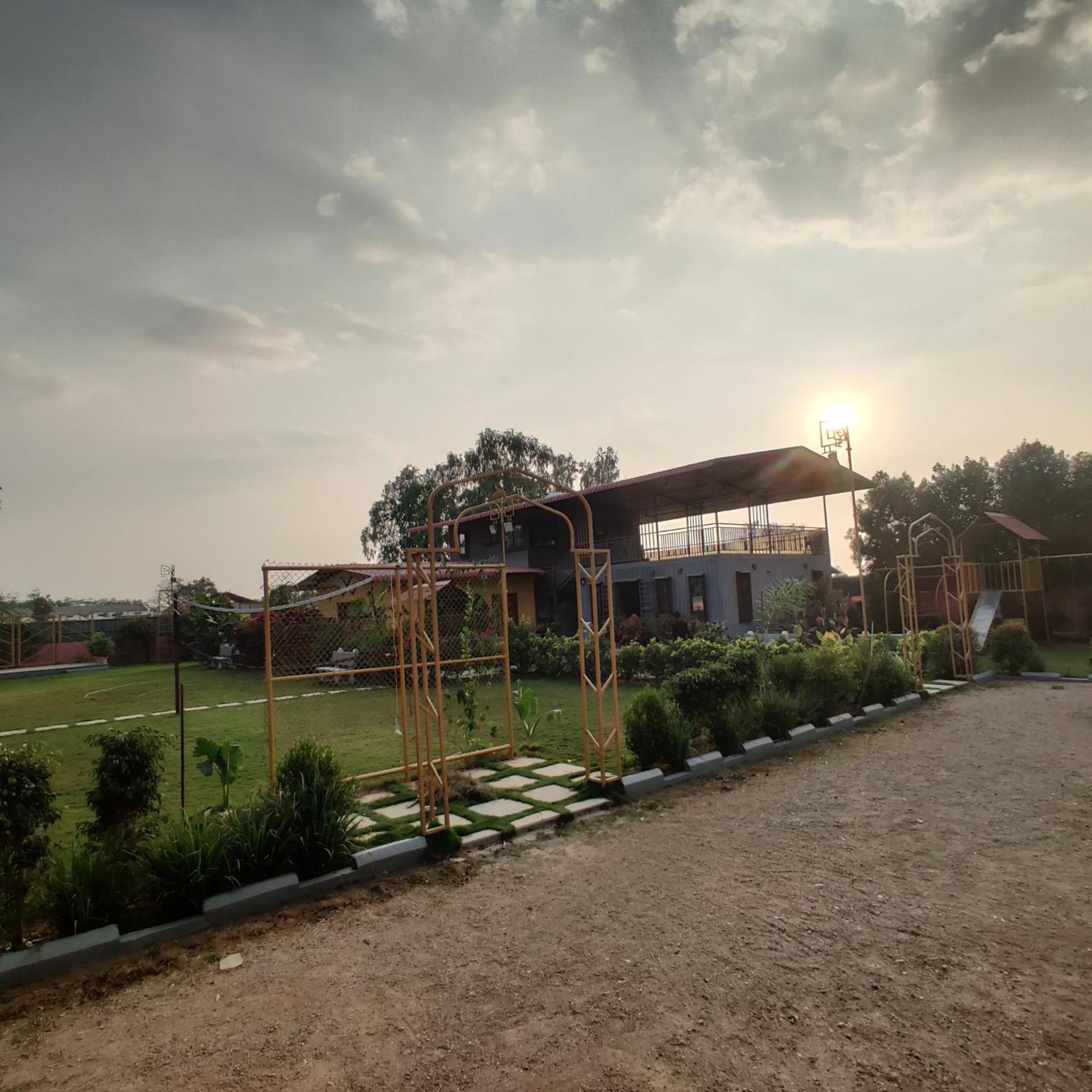 Kashmir Farmhouse - Hyderabad Exterior foto